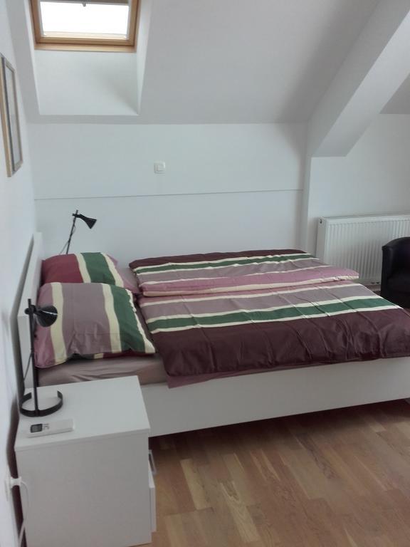Studio Lori And Bine Bled Habitación foto